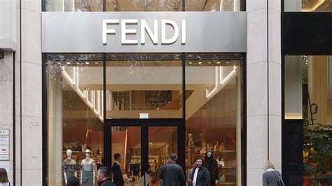 fendi posizioni aperte roma|fendi job openings.